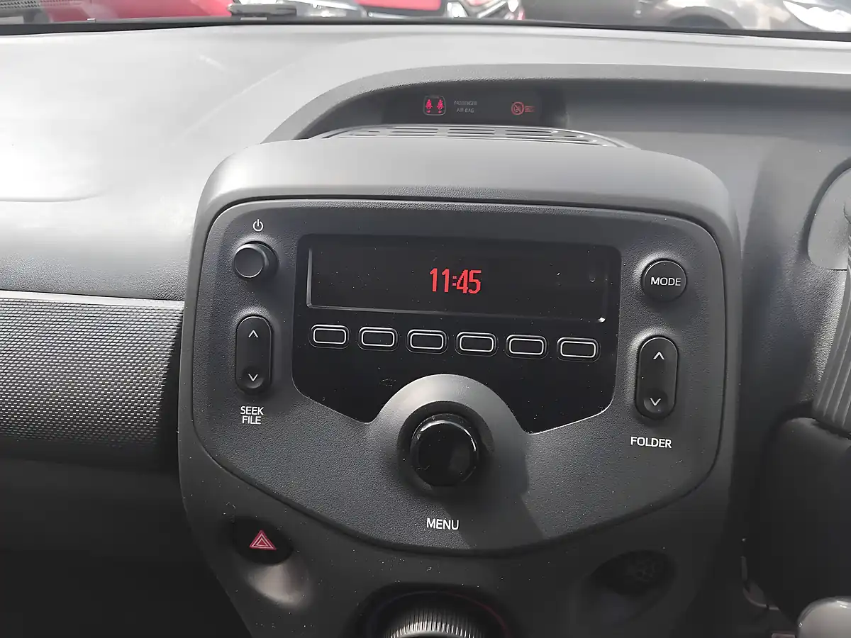 Used 2015 Toyota Aygo X Red - Interior and Exterior details 14