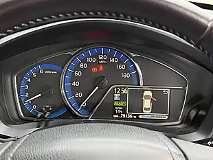 Used 2015 Toyota Corolla Axio Hybrid Blue - Interior and Exterior details 15