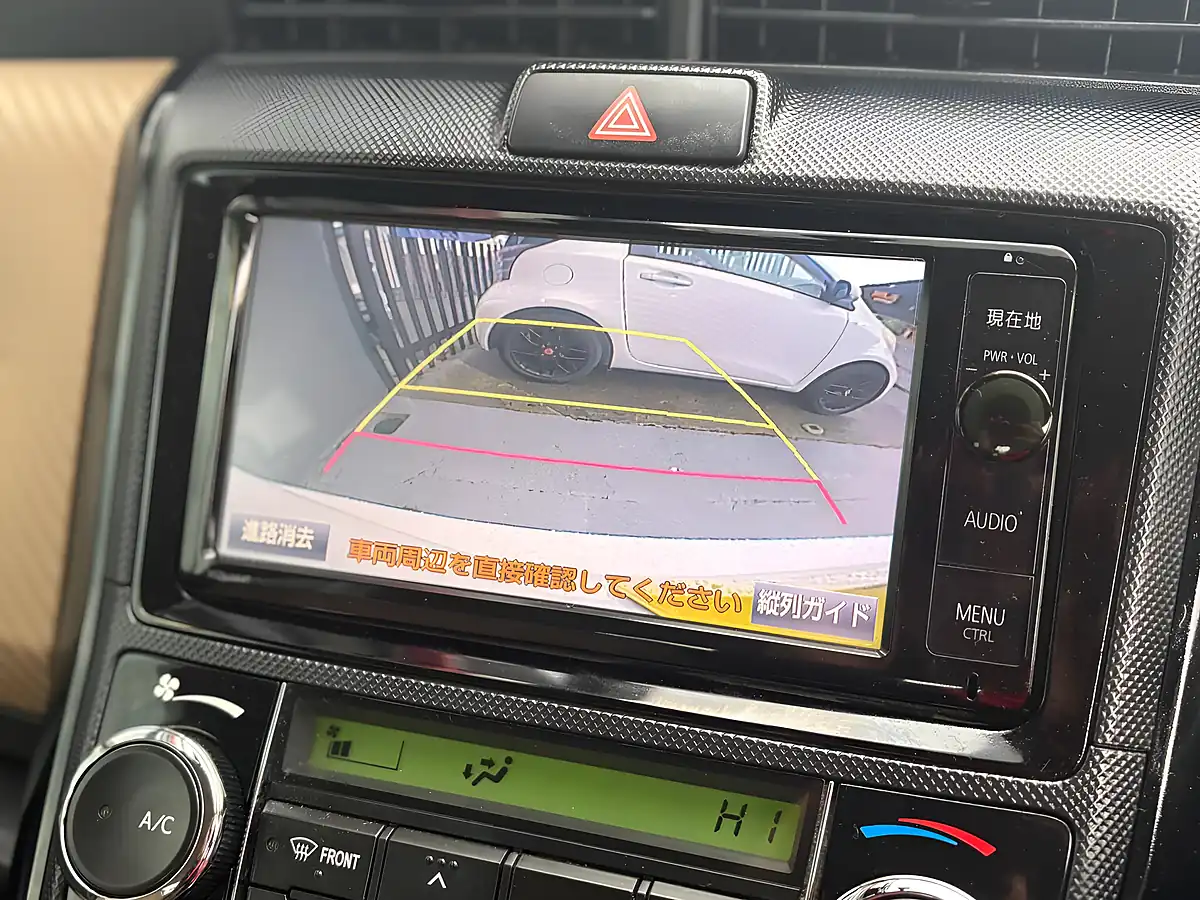 Used 2015 Toyota Corolla Axio White - Interior and Exterior details 13