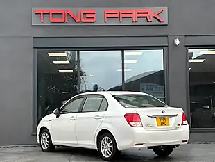 Used 2015 Toyota Corolla Axio White - Interior and Exterior details 9