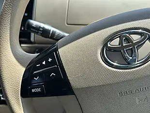 Used 2015 Toyota Estima 8 Seater White - Interior and Exterior details 12