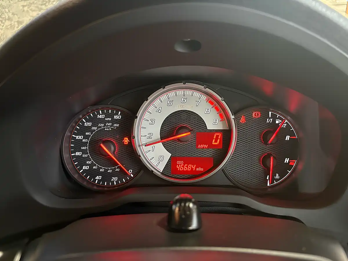 Used 2015 Toyota GT86 Aero Red - Interior and Exterior details 16