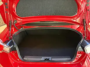 Used 2015 Toyota GT86 Aero Red - Interior and Exterior details 19