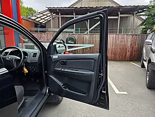 Used 2015 Toyota Hilux Active 4X4 Dcb Black - Interior and Exterior details 16