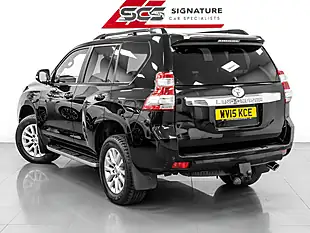 Used 2015 Toyota Land Cruiser Icon Galaxy Black - Interior and Exterior details 8