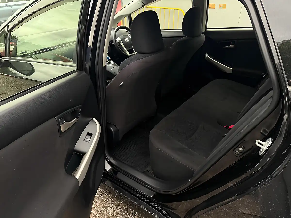 Used 2015 Toyota Prius Active Black - Interior and Exterior details 14