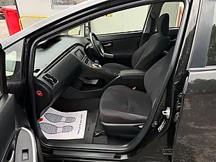 Used 2015 Toyota Prius Active Black - Interior and Exterior details 16