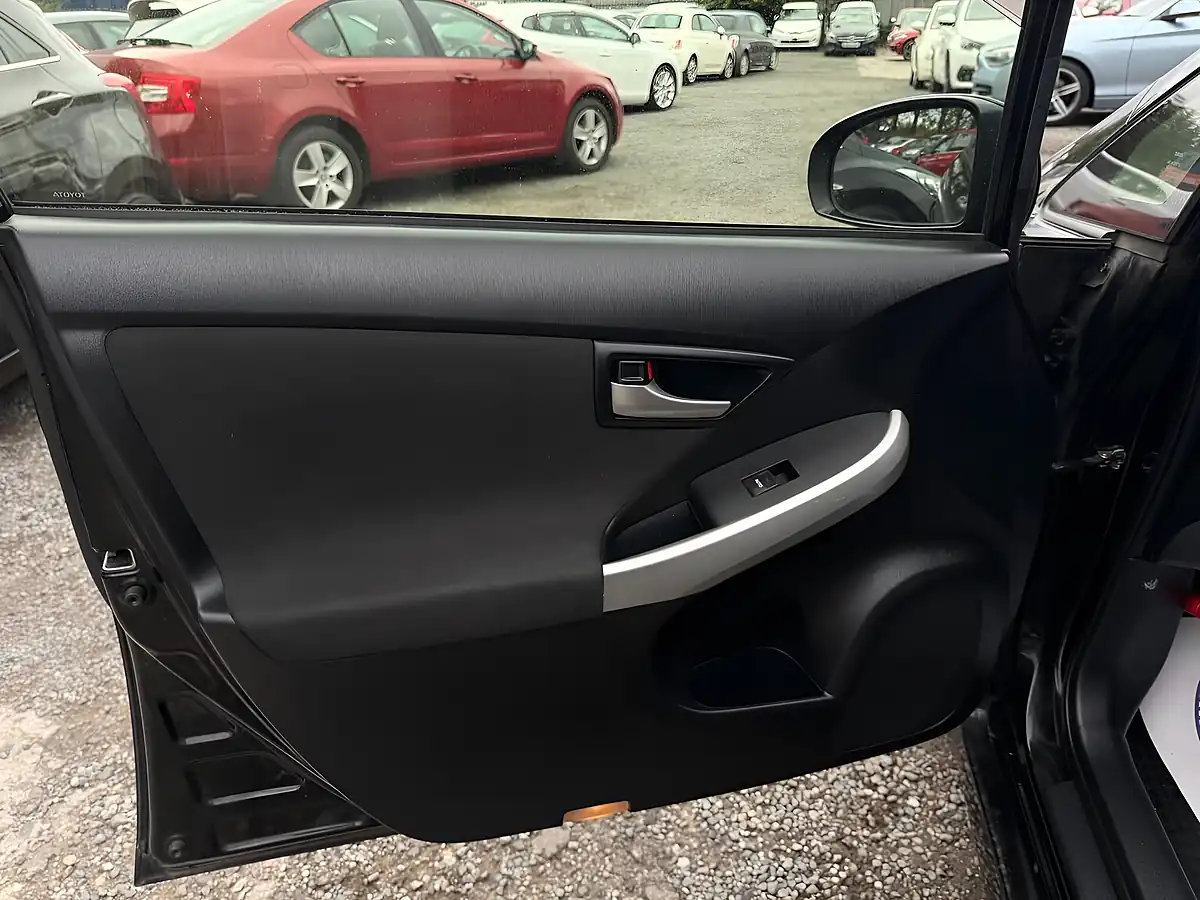 Used 2015 Toyota Prius Active Black - Interior and Exterior details 17