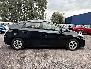 Used 2015 Toyota Prius Active Black - Interior and Exterior details 8