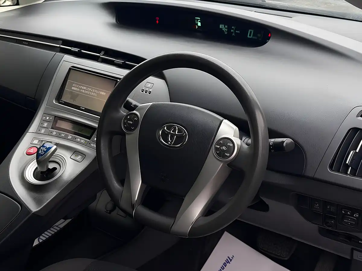 Used 2015 Toyota Prius Active Black - Interior and Exterior details 9