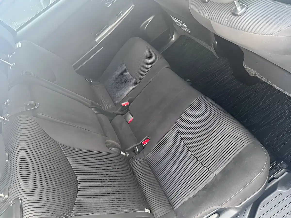 Used 2015 Toyota Prius Plus White - Interior and Exterior details 15