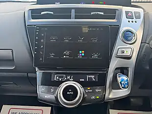 Used 2015 Toyota Prius Plus White - Interior and Exterior details 9