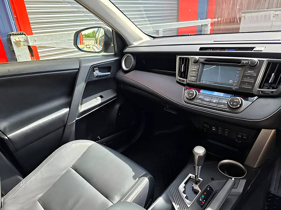 Used 2015 Toyota Rav 4 Invincible Silver - Interior and Exterior details 10