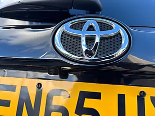 Used 2015 Toyota RAV4 Icon Black - Interior and Exterior details 19