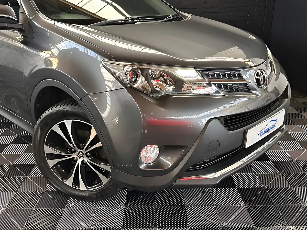 Used 2015 Toyota RAV4 Icon Grey - Interior and Exterior details 19