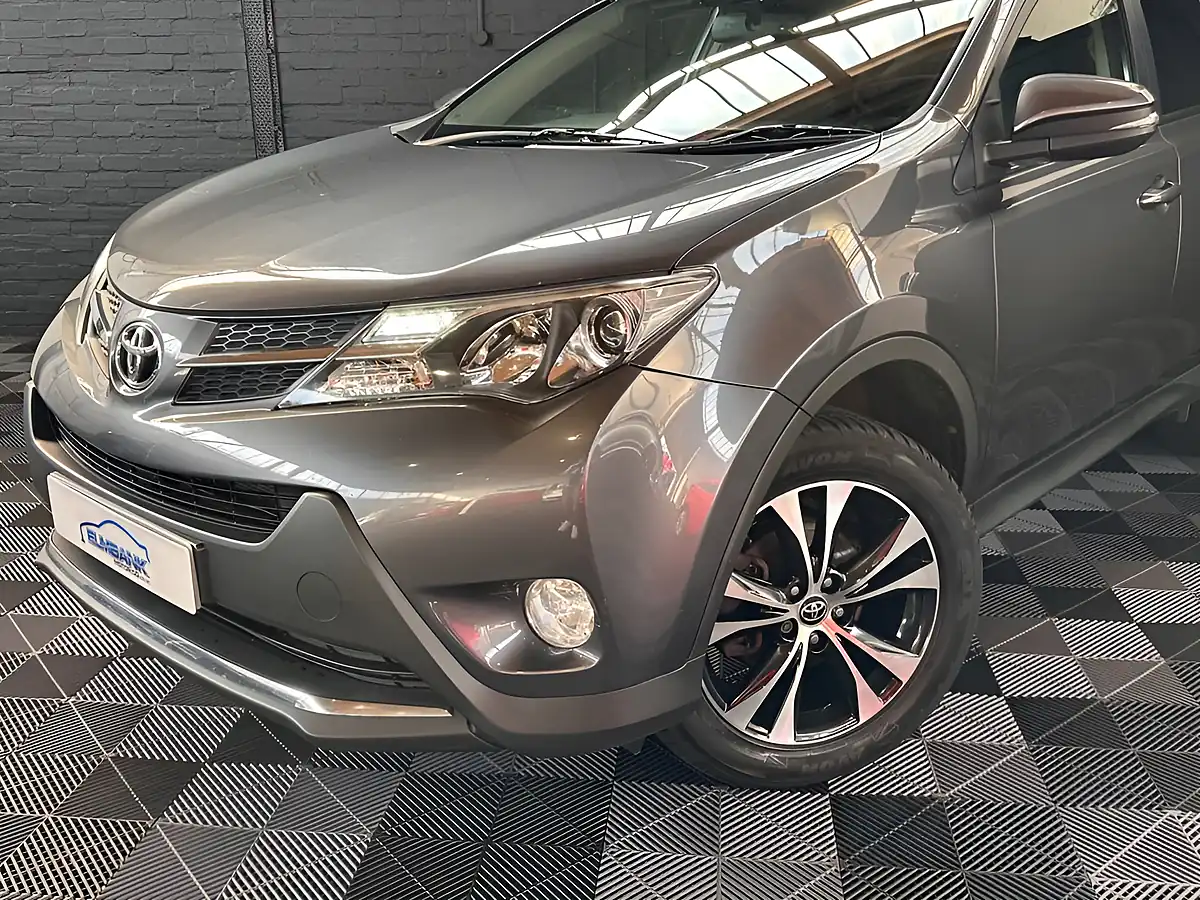 Used 2015 Toyota RAV4 Icon Grey - Interior and Exterior details 4