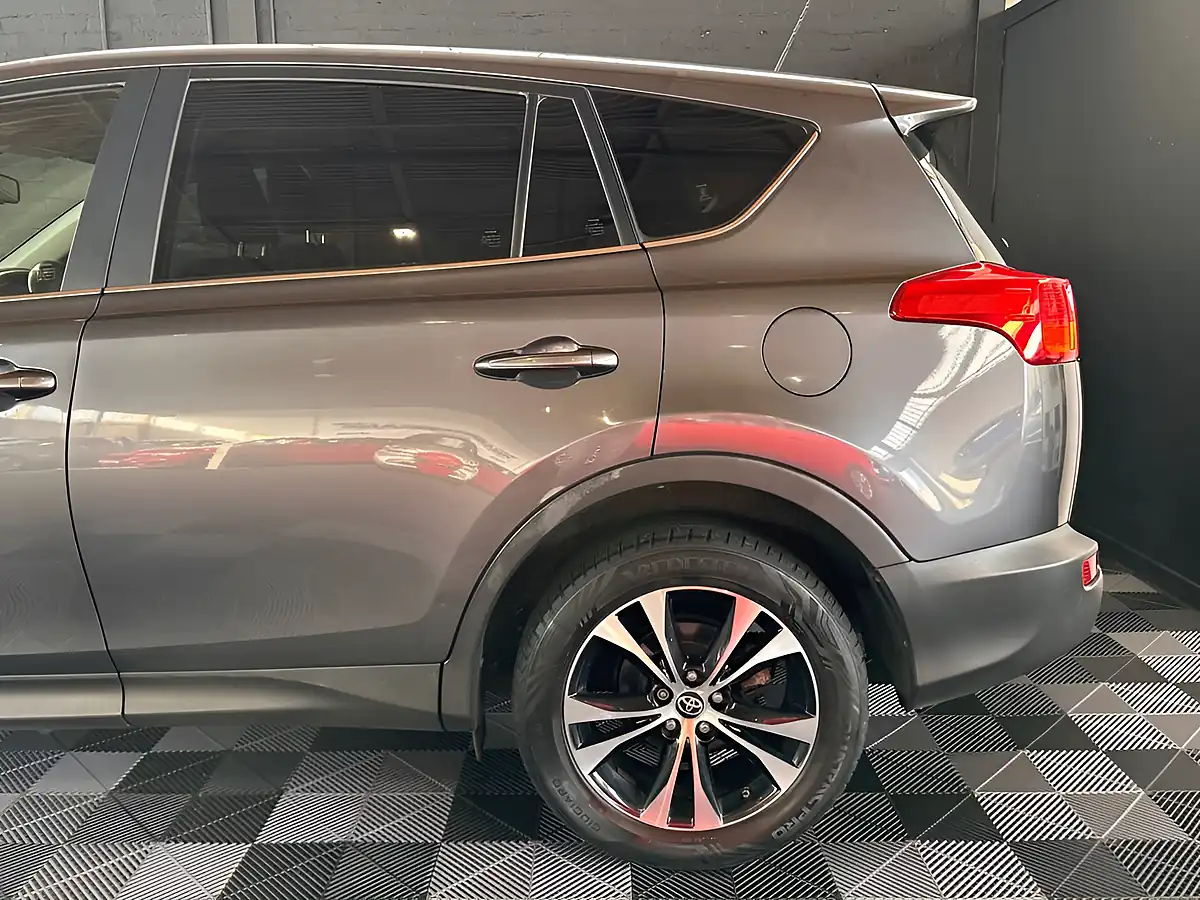 Used 2015 Toyota RAV4 Icon Grey - Interior and Exterior details 6