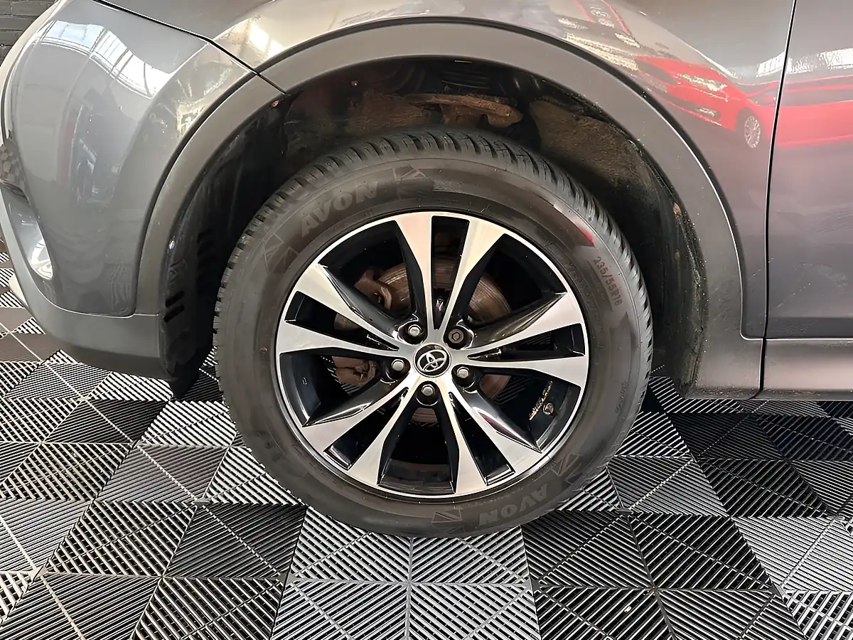 Used 2015 Toyota RAV4 Icon Grey - Interior and Exterior details 9