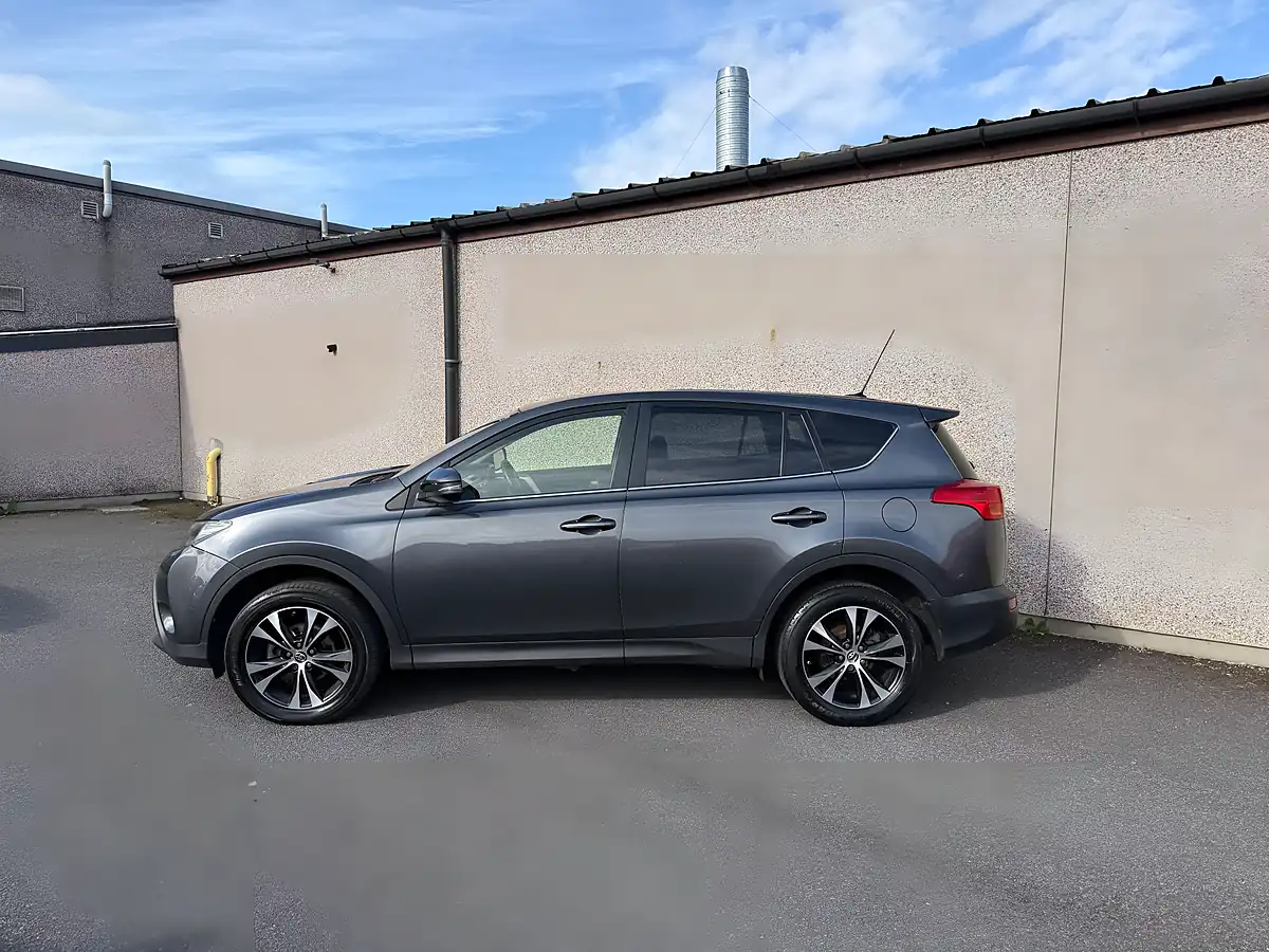 Used 2015 Toyota RAV4 Icon Grey - Interior and Exterior details 3