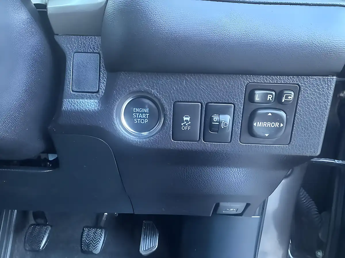 Used 2015 Toyota RAV4 Icon Grey - Interior and Exterior details 11