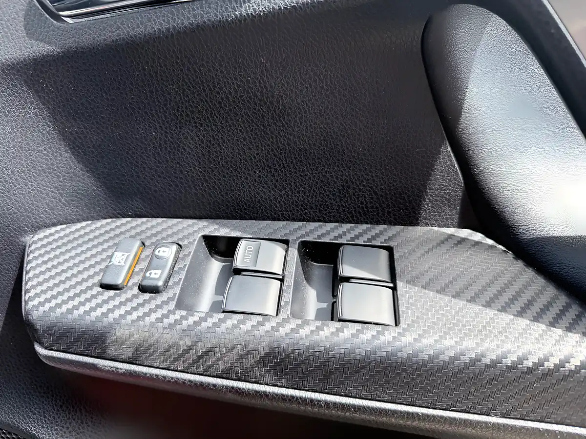 Used 2015 Toyota RAV4 Icon Red - Interior and Exterior details 18