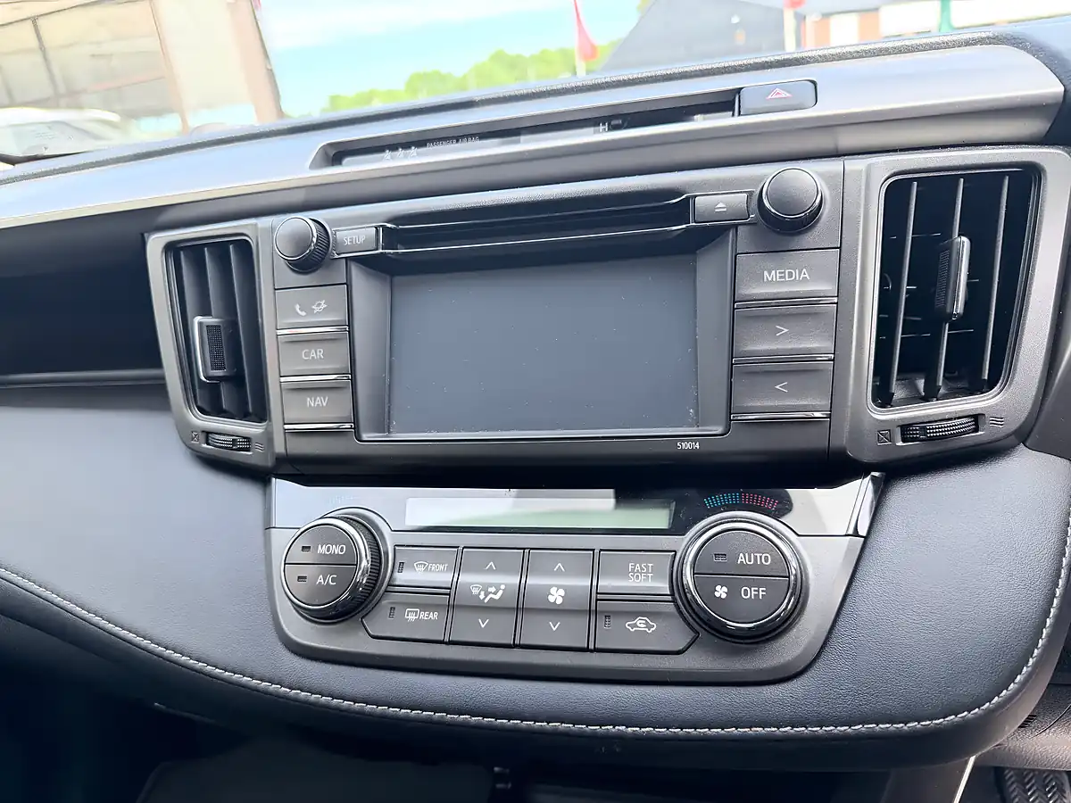 Used 2015 Toyota RAV4 Icon Red - Interior and Exterior details 20