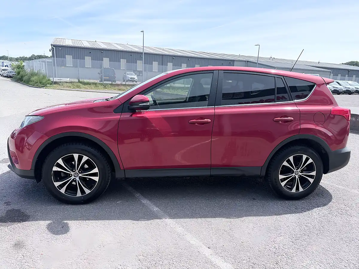 Used 2015 Toyota RAV4 Icon Red - Interior and Exterior details 6