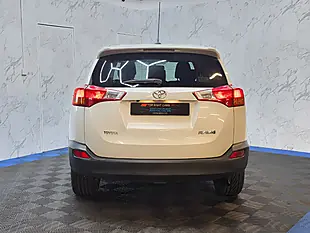 Used 2015 Toyota RAV4 Icon White - Interior and Exterior details 5