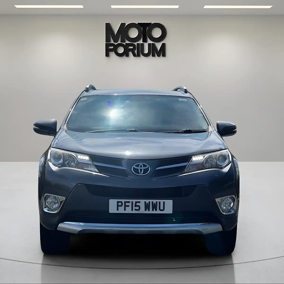 Used 2015 Toyota RAV4 Invincible Grey - Interior and Exterior details 10