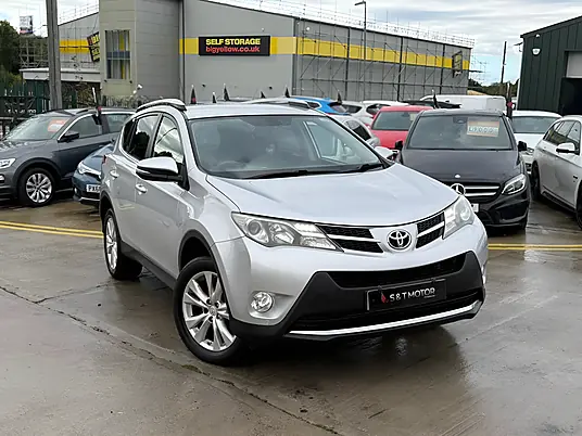 2015 Toyota RAV4 2.2 D-CAT Invincible