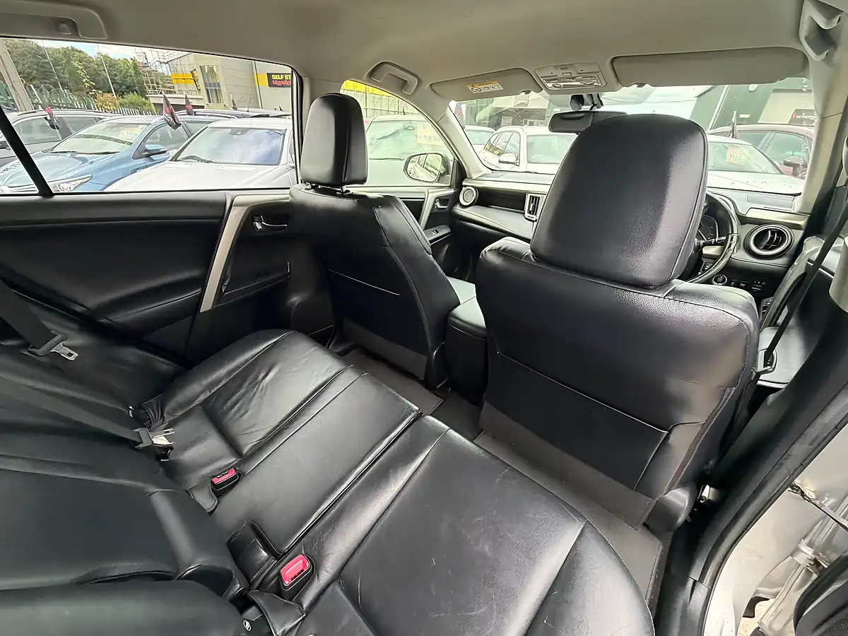 Used 2015 Toyota RAV4 Invincible Silver - Interior and Exterior details 15
