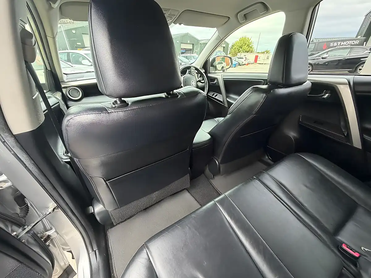 Used 2015 Toyota RAV4 Invincible Silver - Interior and Exterior details 19