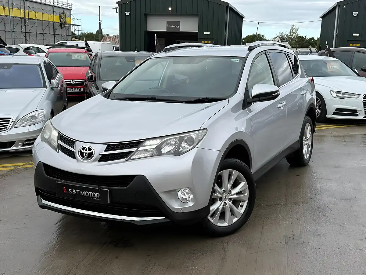Used 2015 Toyota RAV4 Invincible Silver - Interior and Exterior details 6