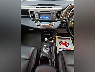 Used 2015 Toyota RAV4 Invincible White - Interior and Exterior details 13