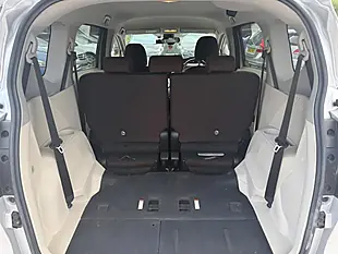 Used 2015 Toyota Sienta 7 Seater Silver - Interior and Exterior details 11