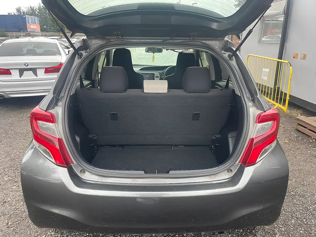 Used 2015 Toyota Yaris Automatic Grey - Interior and Exterior details 7