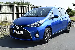 Used 2015 Toyota Yaris Excel Blue - Interior and Exterior details 7