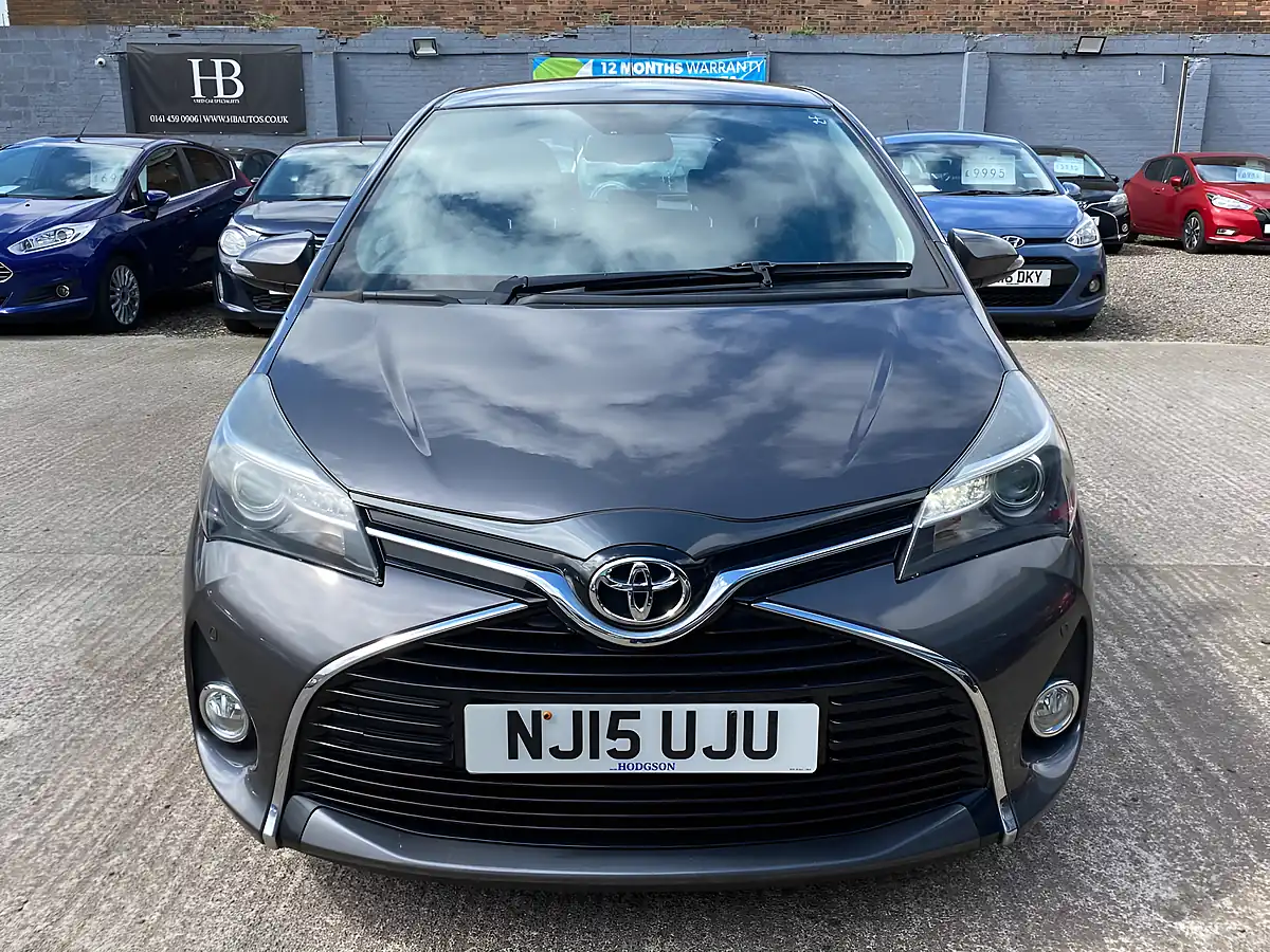 Used 2015 Toyota Yaris Excel Grey - Interior and Exterior details 4