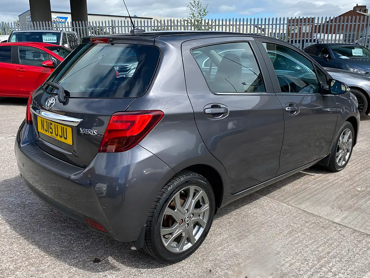 Used 2015 Toyota Yaris Excel Grey - Interior and Exterior details 9