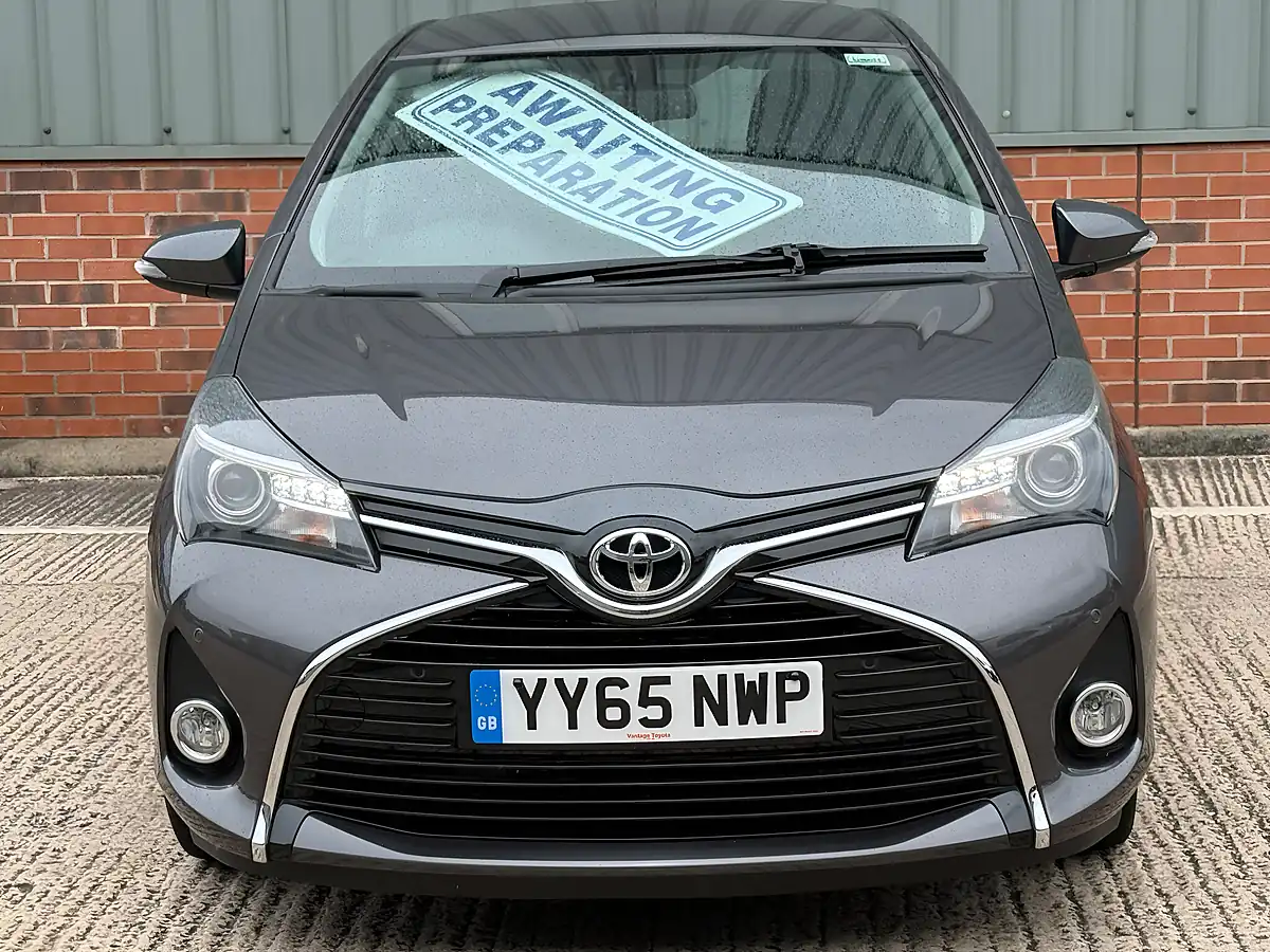 Used 2015 Toyota Yaris Excel Grey - Interior and Exterior details 8