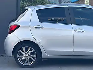 Used 2015 Toyota Yaris Excel Silver - Interior and Exterior details 11