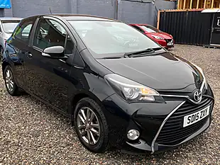 Used 2015 Toyota Yaris Icon Black - Interior and Exterior details 2