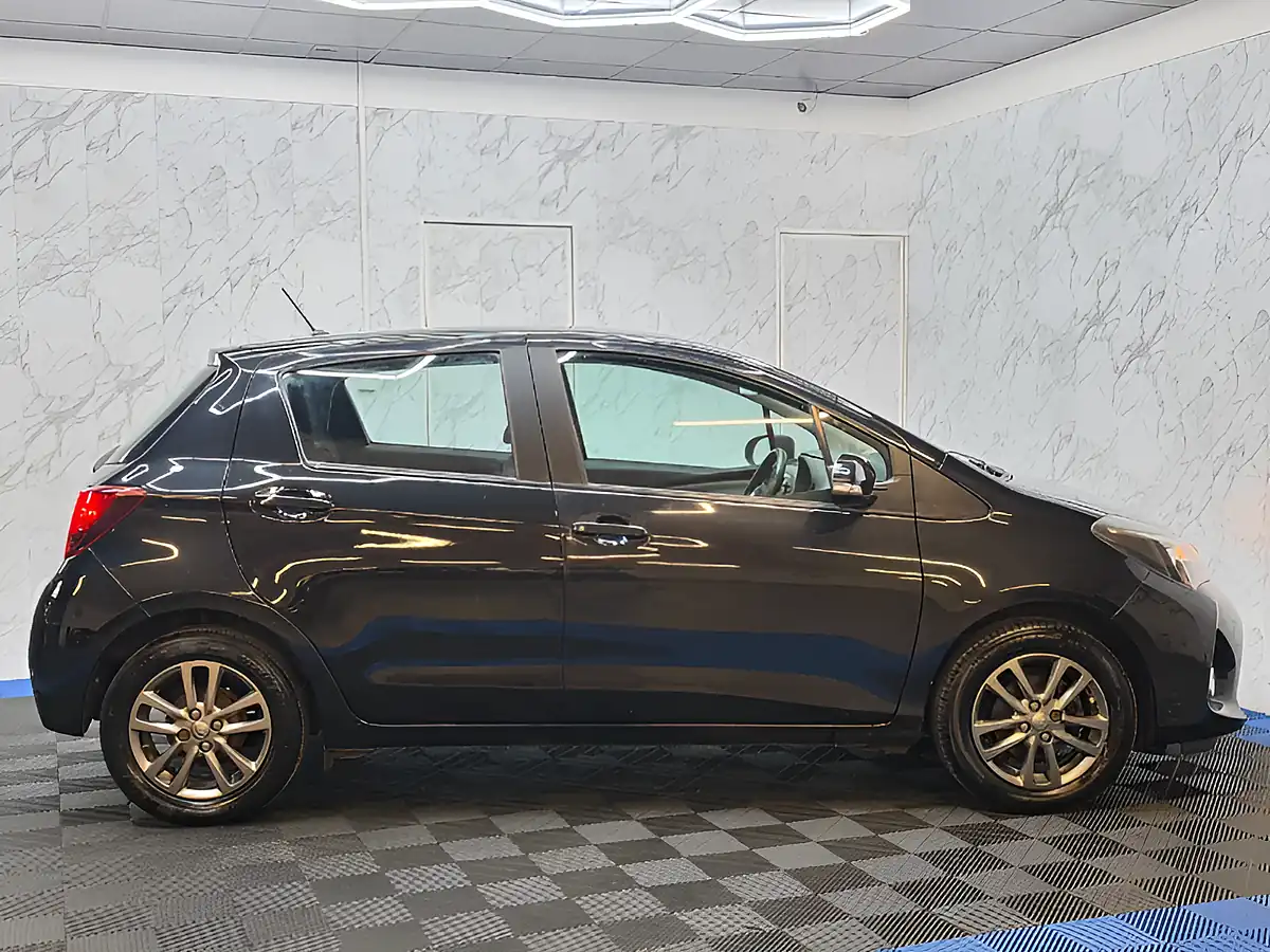 Used 2015 Toyota Yaris Icon Black - Interior and Exterior details 4