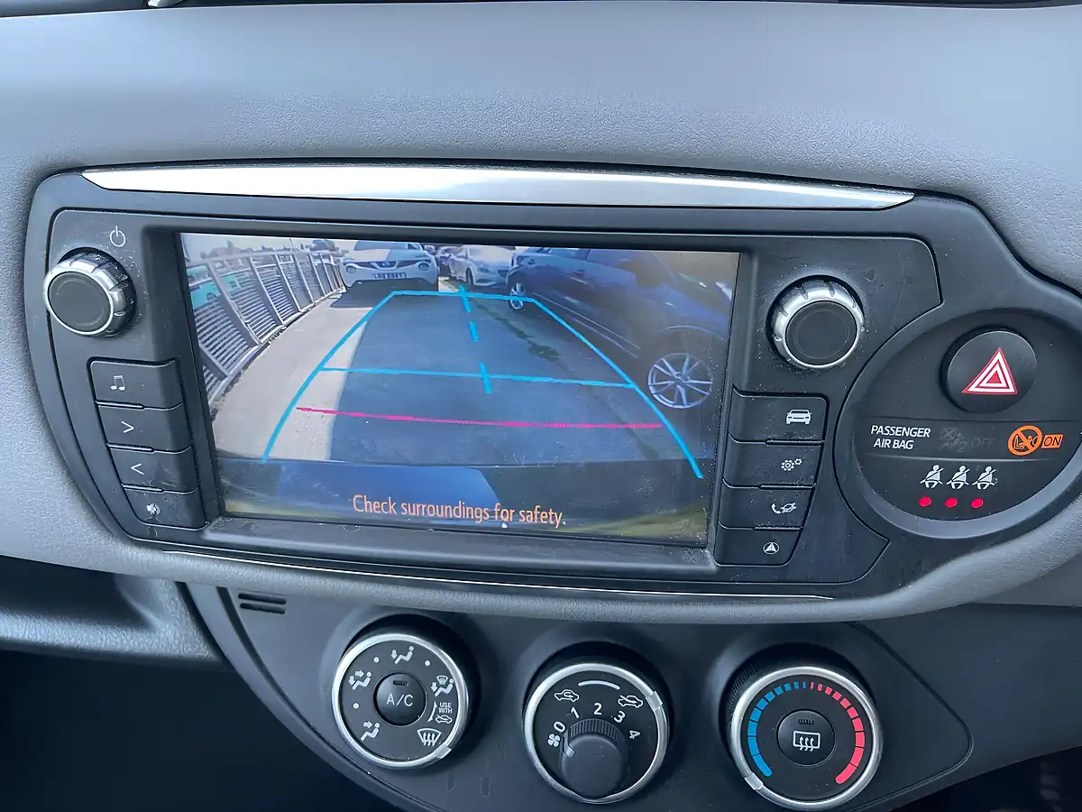 Used 2015 Toyota Yaris Icon Black - Interior and Exterior details 16
