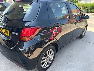 Used 2015 Toyota Yaris Icon Black - Interior and Exterior details 17