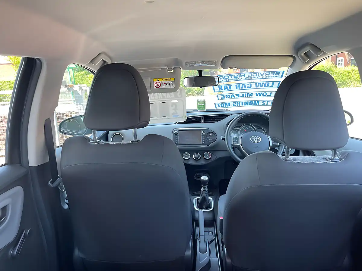 Used 2015 Toyota Yaris Icon Black - Interior and Exterior details 19