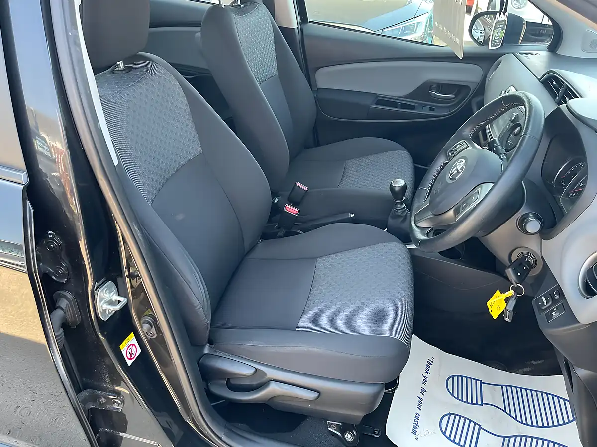 Used 2015 Toyota Yaris Icon Black - Interior and Exterior details 8