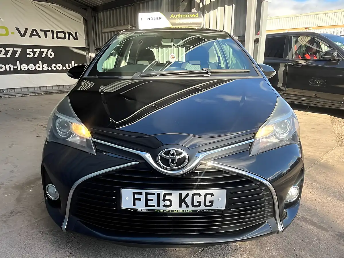Used 2015 Toyota Yaris Icon Black - Interior and Exterior details 10