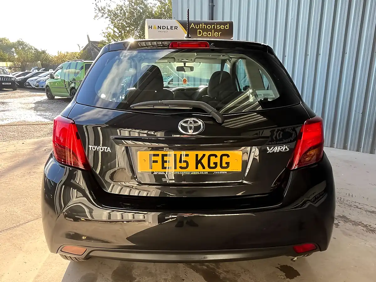 Used 2015 Toyota Yaris Icon Black - Interior and Exterior details 11