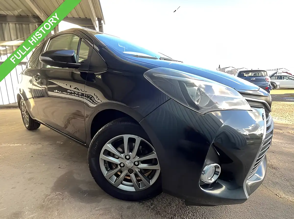 Used 2015 Toyota Yaris Icon Black - Interior and Exterior details 2